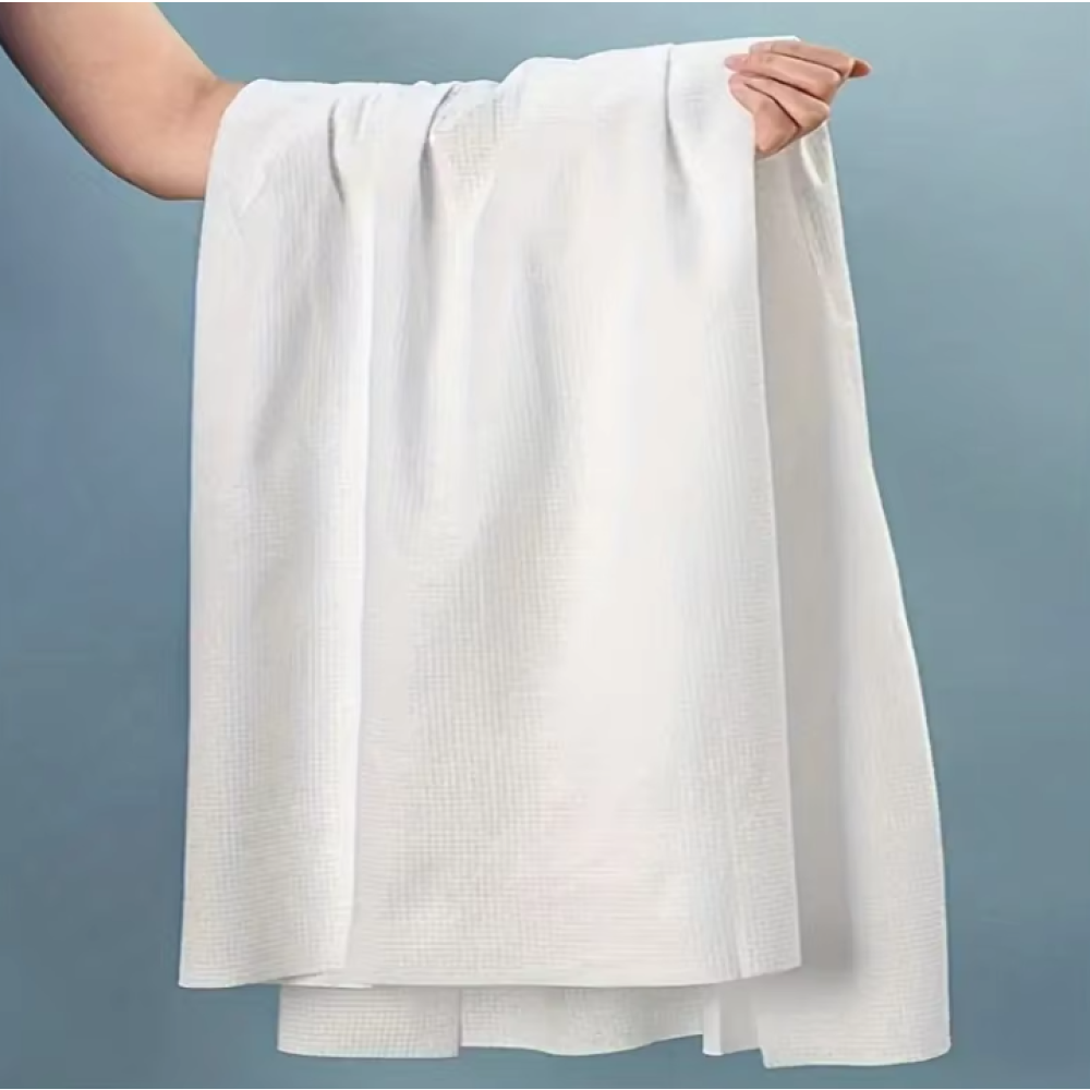 Soft disposable bath towels are used for beauty salon hydrotherapy